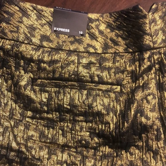 Golden Dress Shorts by Express - Picture 12 of 17